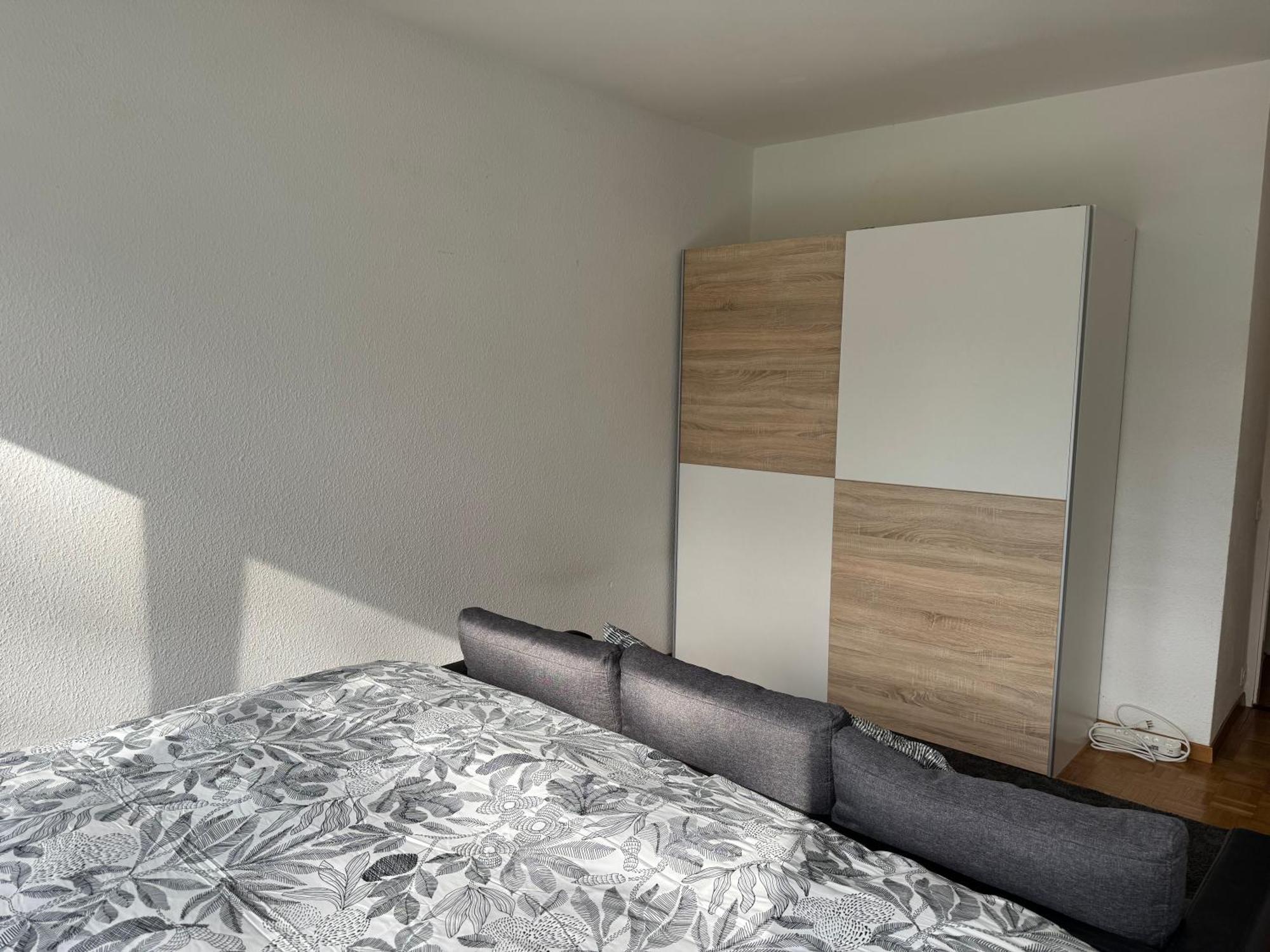 Séjour chez l'habitant Avec Calme Et Confortable, Avec Vue Sur Parc