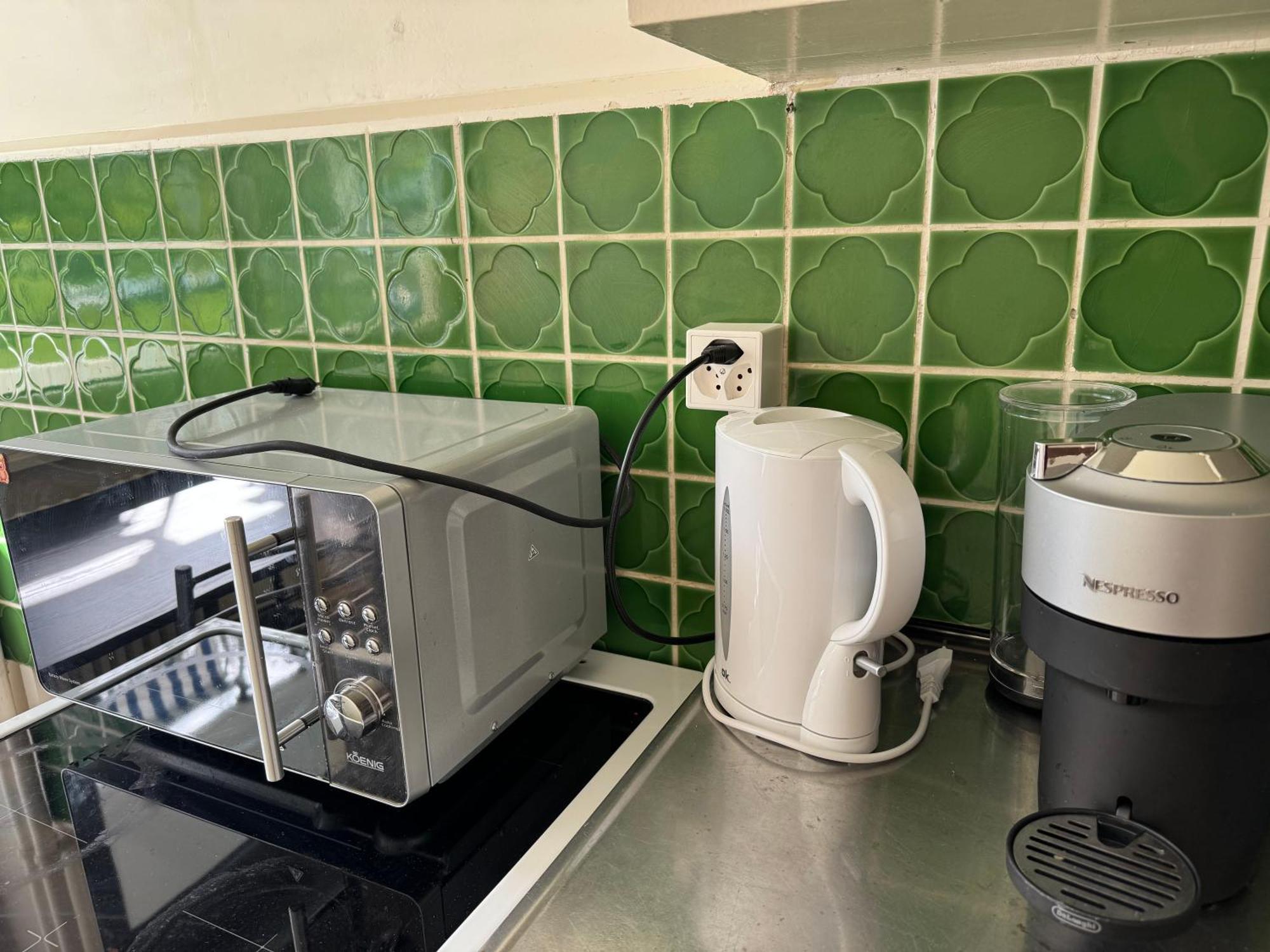 Avec Calme Et Confortable, Avec Vue Sur Parc Genève